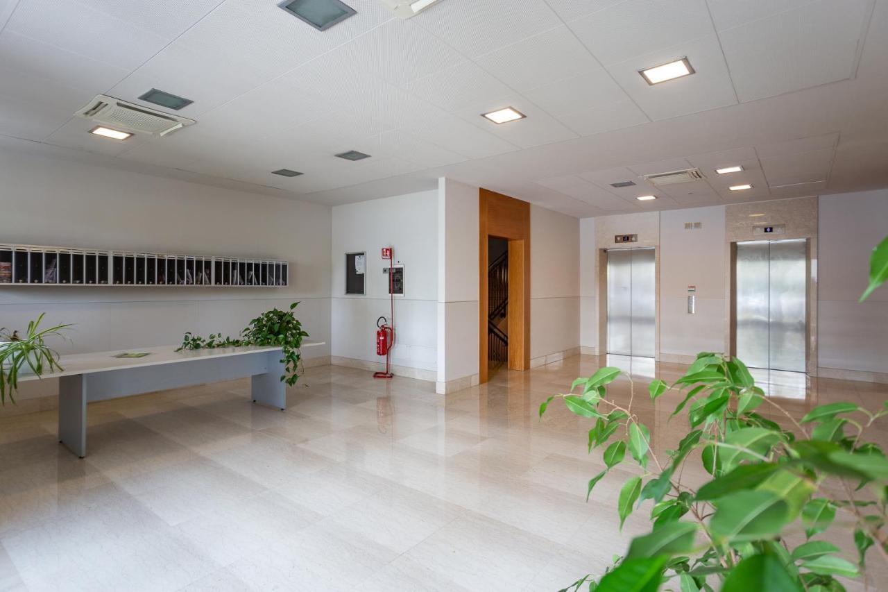 Appartamento Maciachini, Zona Isola มิลาน ภายนอก รูปภาพ